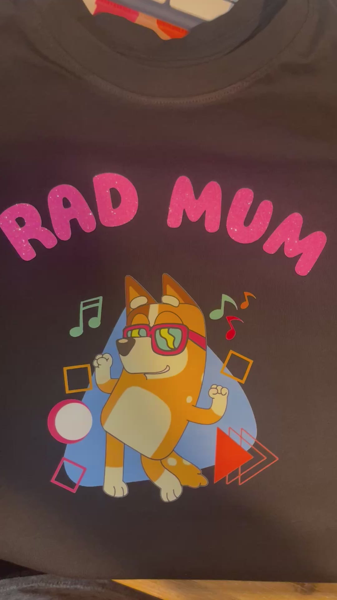 Chilli Bluey Mum Tshirt Bluey Rad Mum Tshirt